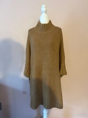 NWT Express Oversized Camel Ribbed Turtleneck Sweater/Sweater Dress